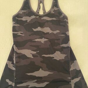 Athleta camo tank